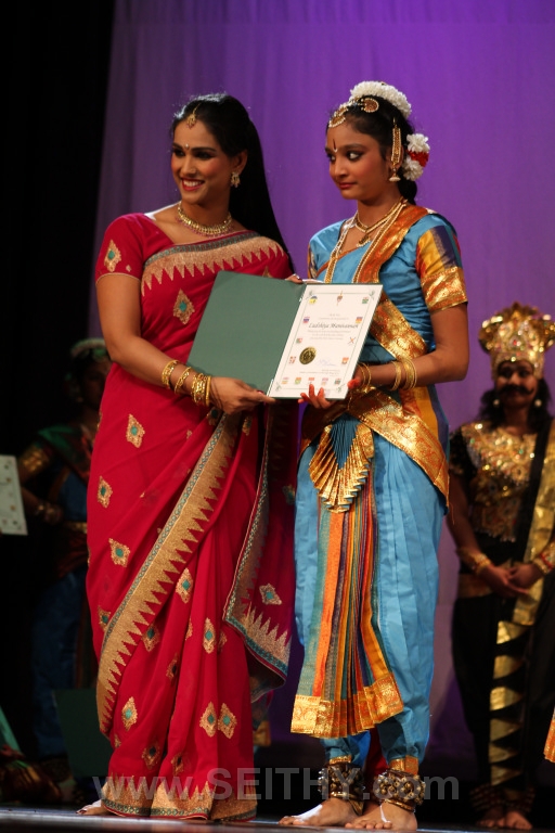 LORDKRISHNA-TORONTO300313SEITHY (475)